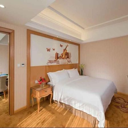 Vienna Hotel Shenzhen Baoneng City Plaza Zewnętrze zdjęcie